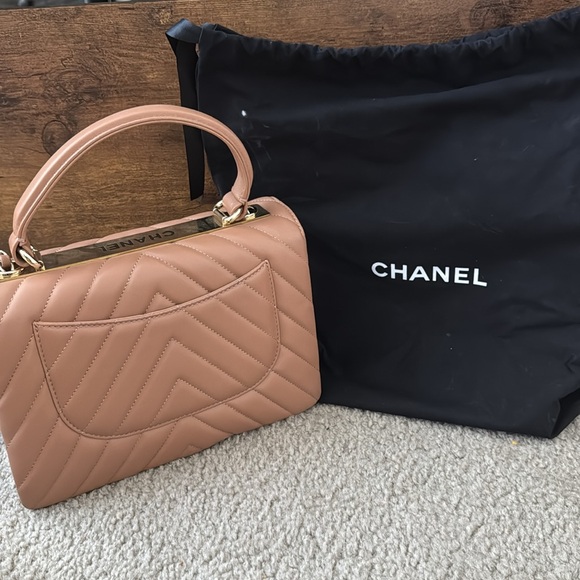 Chanel Bag - Picture 3 of 4